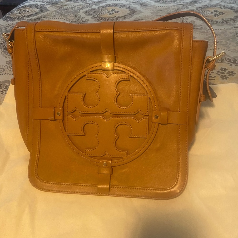 Gently used TORY BURCH bag with duster